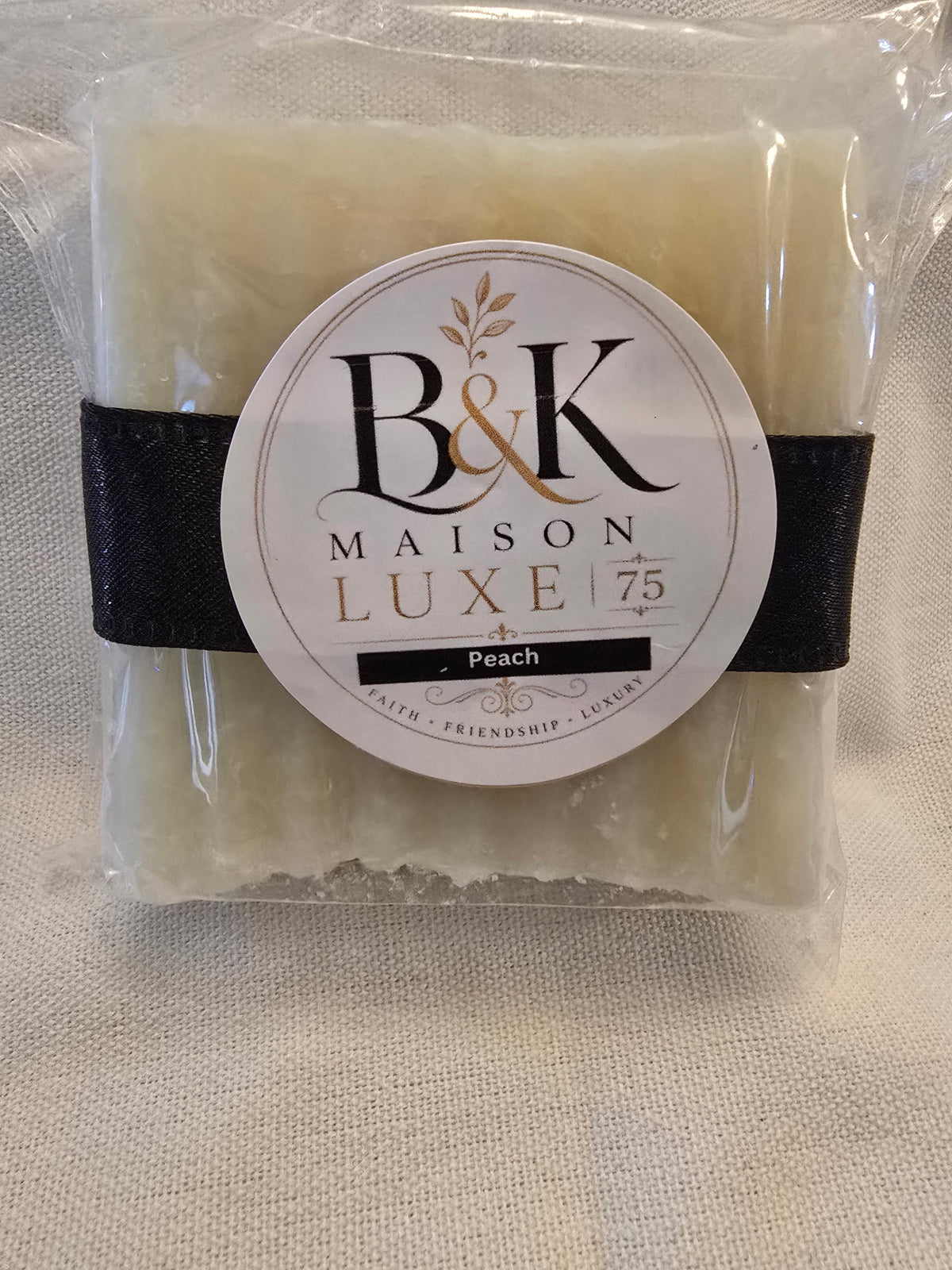 B&K Maison Luxe 75 - Peach Luxury Soap