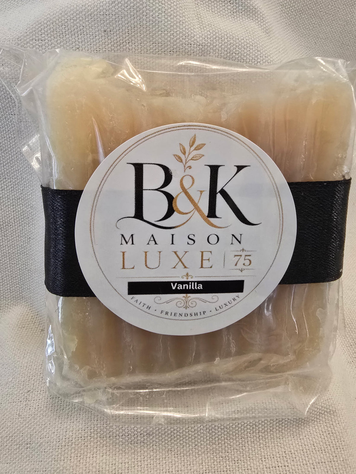 B&K Maison Luxe 75 - Vanilla Luxury Soap