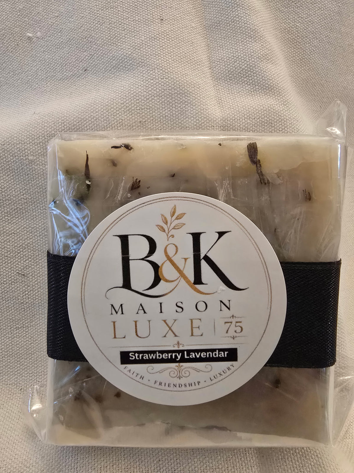 B&K Maison Luxe 75 - Strawberry Lavender Luxury Soap