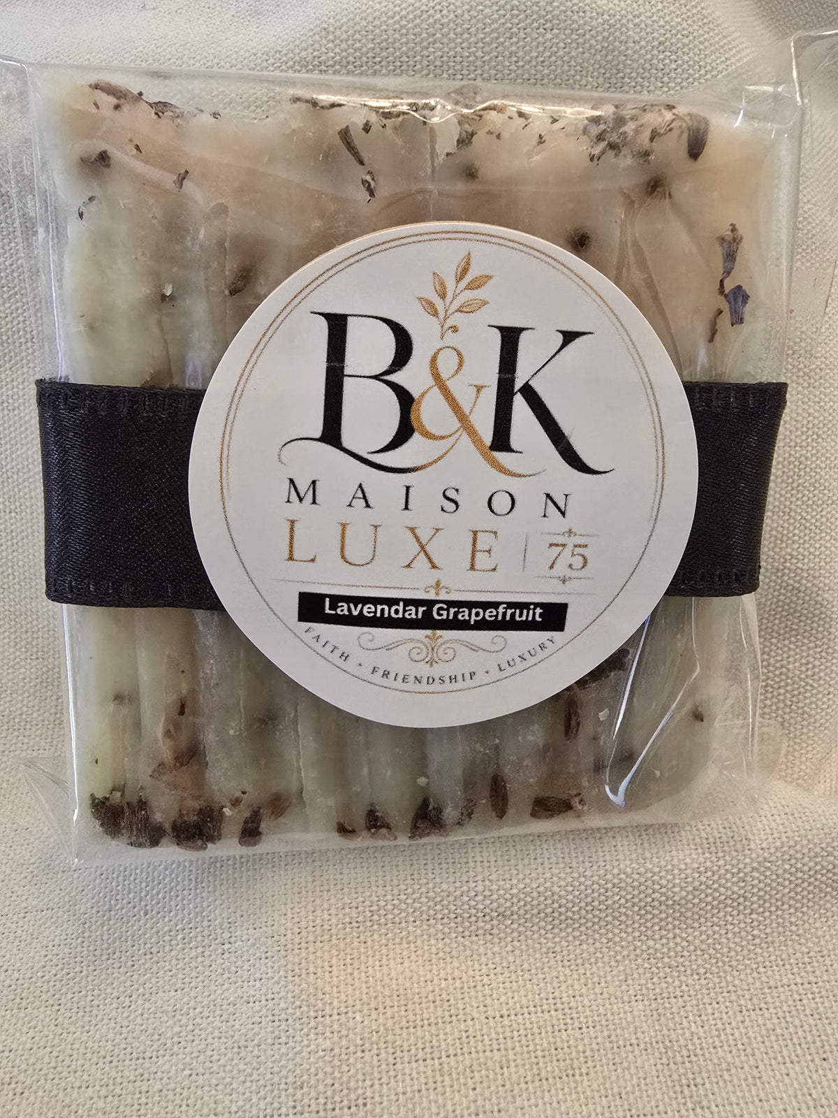 B&K Maison Luxe 75 - Lavender Grapefruit Luxury Soap